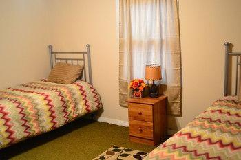 Lazy T Ranch Guest House Manhattan Eksteriør bilde